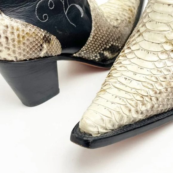 Vintage CIRCLE G Genuine Python Leather Embroidered Zipper Pointy Toe Boots - Picture 13 of 16